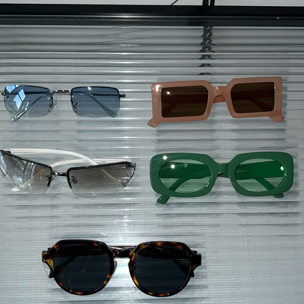 Sunglasses (sold separately)